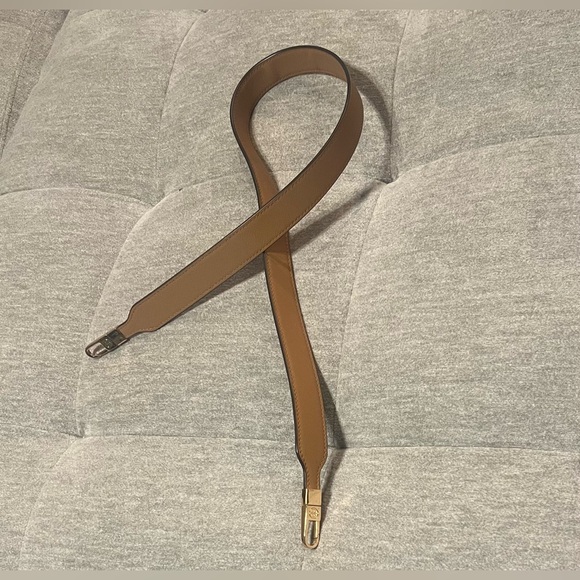 NEW Tory Burch Replacement Brown Leather Bag Purse Strap With Gold Hardware - Picture 6 of 12